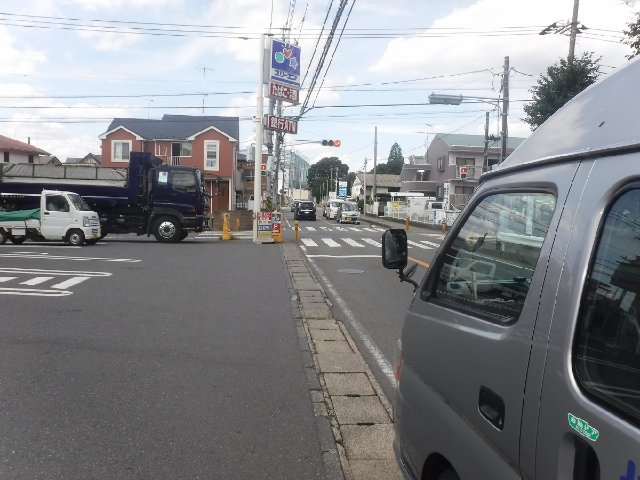 スリーエフ栗原店横