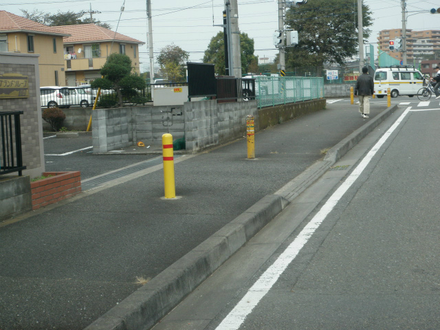 グランドソレーユ座間前