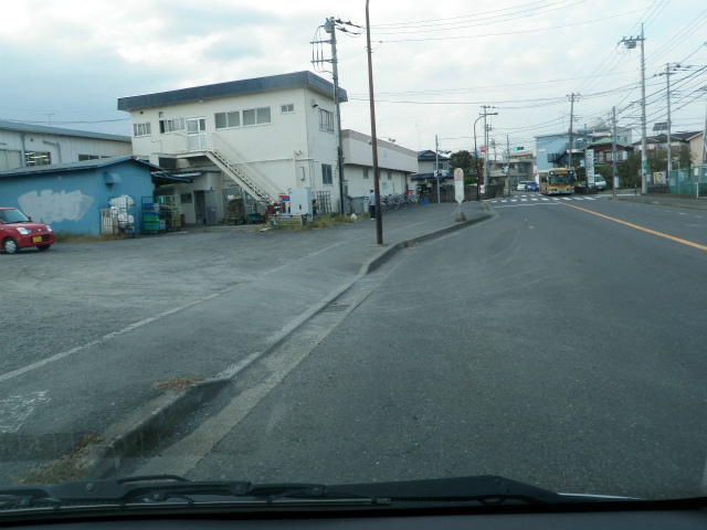 水道路バス停